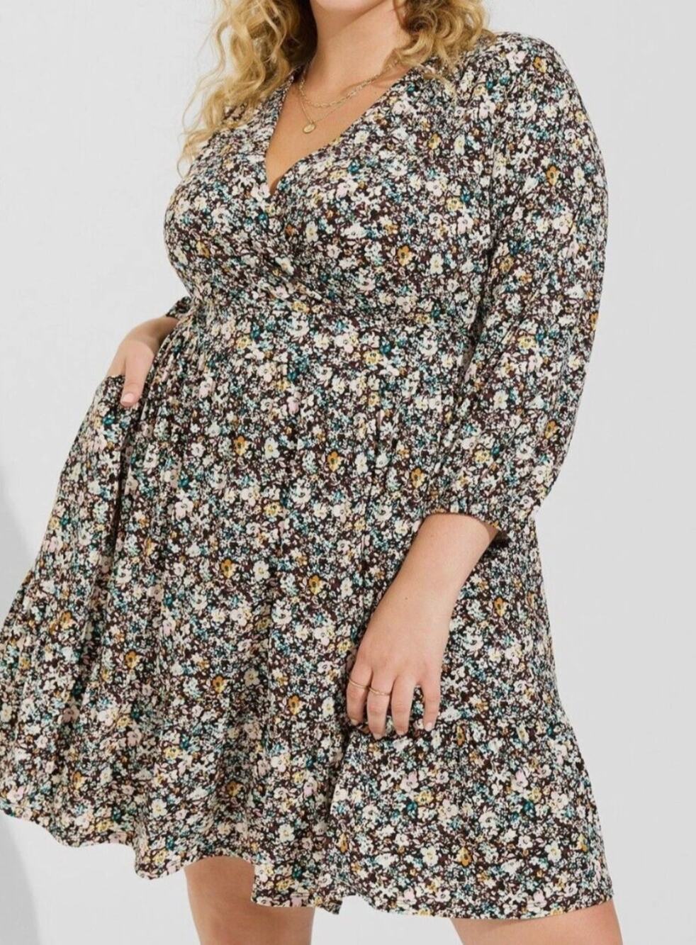 Torrid - Women's - Studio Knit Surplice Tiered Dress - Floral Size 2 (18-20)
